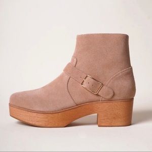 Charlotte Stone Paloma Boots BLUSH Size 9 NBW